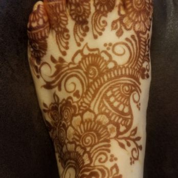 Rinis Henna - Henna Artists Near Me