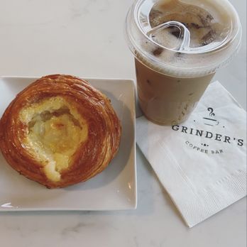 Grinder’s Coffee Bar - Cheese danish and honey lavender latte with oat milk - Coffee & Tea Near Me - Houston, Texas
