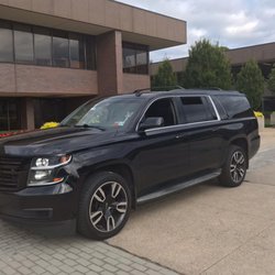 BKM Car and Limo - Bkm Car and Limo service.
Serving in tri-state area's !
