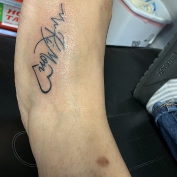 Hot Ink Tattoos & Body Piercing - Foot Tattoo - Tattoo Near Me - Vallejo, California Hot Ink Tattoos & Body Piercing - Foot Tattoo - Tattoo Near Me - Vallejo, California