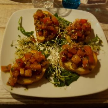 Restaurant Carls - Bruschetta - Bistros Near Me - Rostock, MV Restaurant Carls - Bruschetta - Bistros Near Me - Rostock, MV