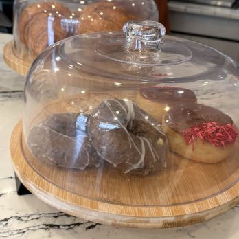 Latte Da - Sweets on the counter - Coffee & Tea Near Me - Brooklyn, New York