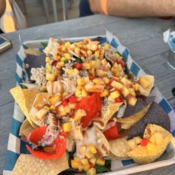 Sam's Beach Bar - Pulled pork nachos