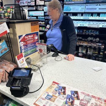Kwik Trip - Grouchy cashier - Gas Stations Near Me - Janesville, Wisconsin