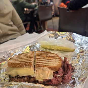 Hershel's East Side Deli - reuben sandwich - Delis Near Me - Philadelphia, Pennsylvania