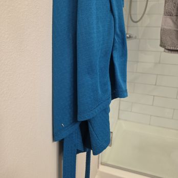 Lynwind - On my bath robe - Apartments Near Me - Davenport, Florida