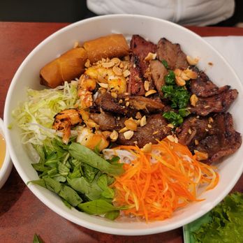 Oh My Pho - Vietnamese Near Me - Lawndale, California
