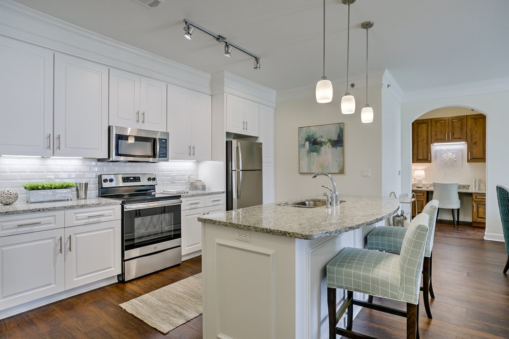 KELLY FARMS APARTMENTS Updated October 2024 1280 Cinnamon Hill Ln