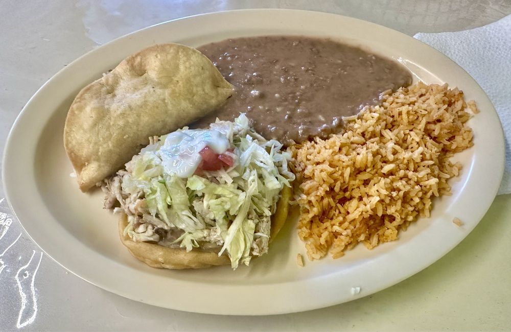 RESTAURANT DE MARIA Updated August 2024 10 Photos 1285 Oller St