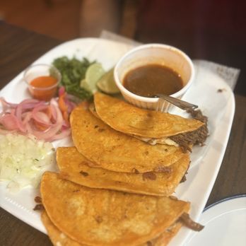 El Jefe - Birria Tacos - Goat - Mexican Near Me - Webster, Texas