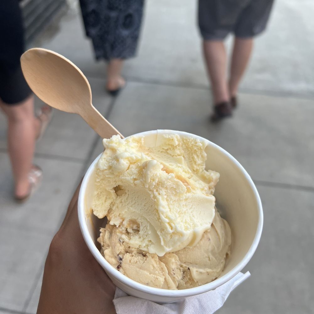 Fifty Licks - Brownie Vs. Blondie (contains gluten), Lavender Salted Caramel - Ice Cream & Frozen Yogurt Near Me - Portland, Oregon Fifty Licks - Brownie Vs. Blondie (contains gluten), Lavender Salted Caramel - Ice Cream & Frozen Yogurt Near Me - Portland, Oregon