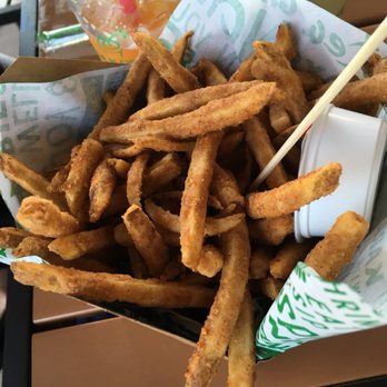 Tastea - Buttload a' fries! No lie it really was a buttload! Huge portions and insanely fresh, crispy, and deliciously flavored! Addicting af! - Bubble Tea Near Me - San Jose, California