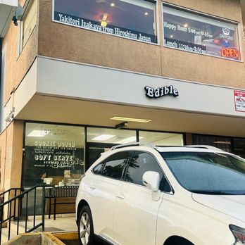 Edible - Parking right in front of - Desserts Near Me - Honolulu, Hawaii