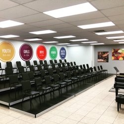 Sing Omaha Studios - Large group rehearsal space and lesson room (84th & Park Dr.)