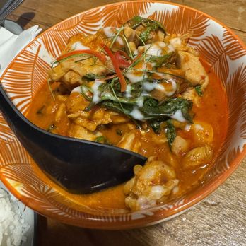 Som Tum Jinda - chicken Panang curry - Thai Near Me - Toronto, Ontario Som Tum Jinda - chicken Panang curry - Thai Near Me - Toronto, Ontario