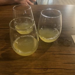 Pineapple sangria Pineapple sangria