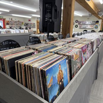 County Line Records - Vinyl Records Near Me - Keller, Texas County Line Records - Vinyl Records Near Me - Keller, Texas