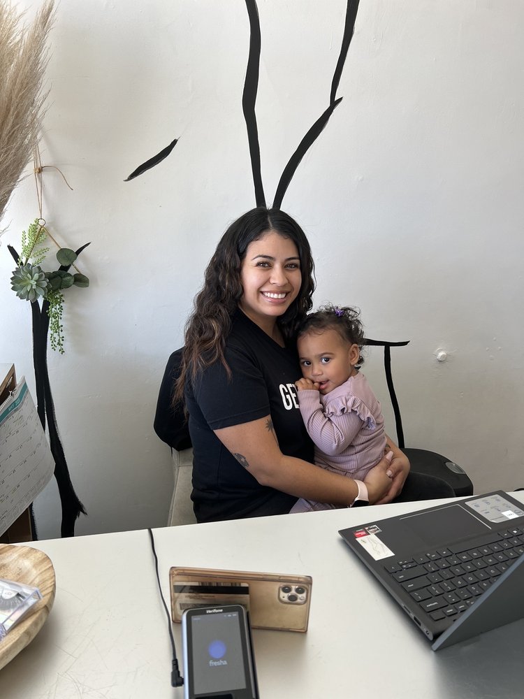 DAISY’S HOUSE OF BEAUTY Updated October 2024 44 Photos & 117