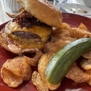 Leoness Cellars - Incredible burger - Venues & Event Spaces Near Me - Temecula, California Leoness Cellars - Incredible burger - Venues & Event Spaces Near Me - Temecula, California