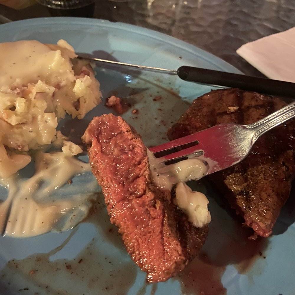 Rustler's Restaurant - American Near Me - Tropic, Utah