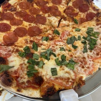 Buon Gusto - Pepperoni and cheese pizza - Italian Near Me - Mission Hills, California Buon Gusto - Pepperoni and cheese pizza - Italian Near Me - Mission Hills, California