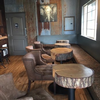 Granola's Coffee House - Coffee & Tea Near Me - Half Moon Bay, California