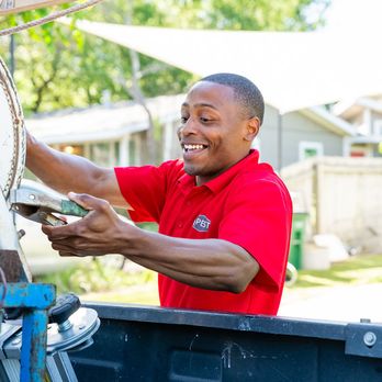 Prescription Pest - Tyrone working - Pest Control Near Me - Leander, Texas Prescription Pest - Tyrone working - Pest Control Near Me - Leander, Texas