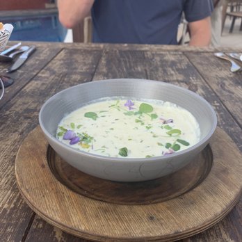 Nak - Clam chowder with pea flowers/shoots - Seafood Near Me - San José del Cabo, BCS