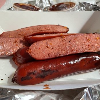 Nomad's BBQ - Hot Links - Food Trucks Near Me - Albuquerque, New Mexico