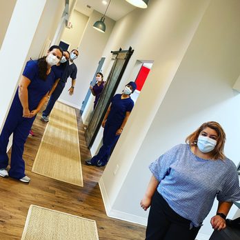 Roswell Mill Dentistry - Masked up and ready to serve our patients! - Cosmetic Dentists Near Me - Roswell, Georgia Roswell Mill Dentistry - Masked up and ready to serve our patients! - Cosmetic Dentists Near Me - Roswell, Georgia