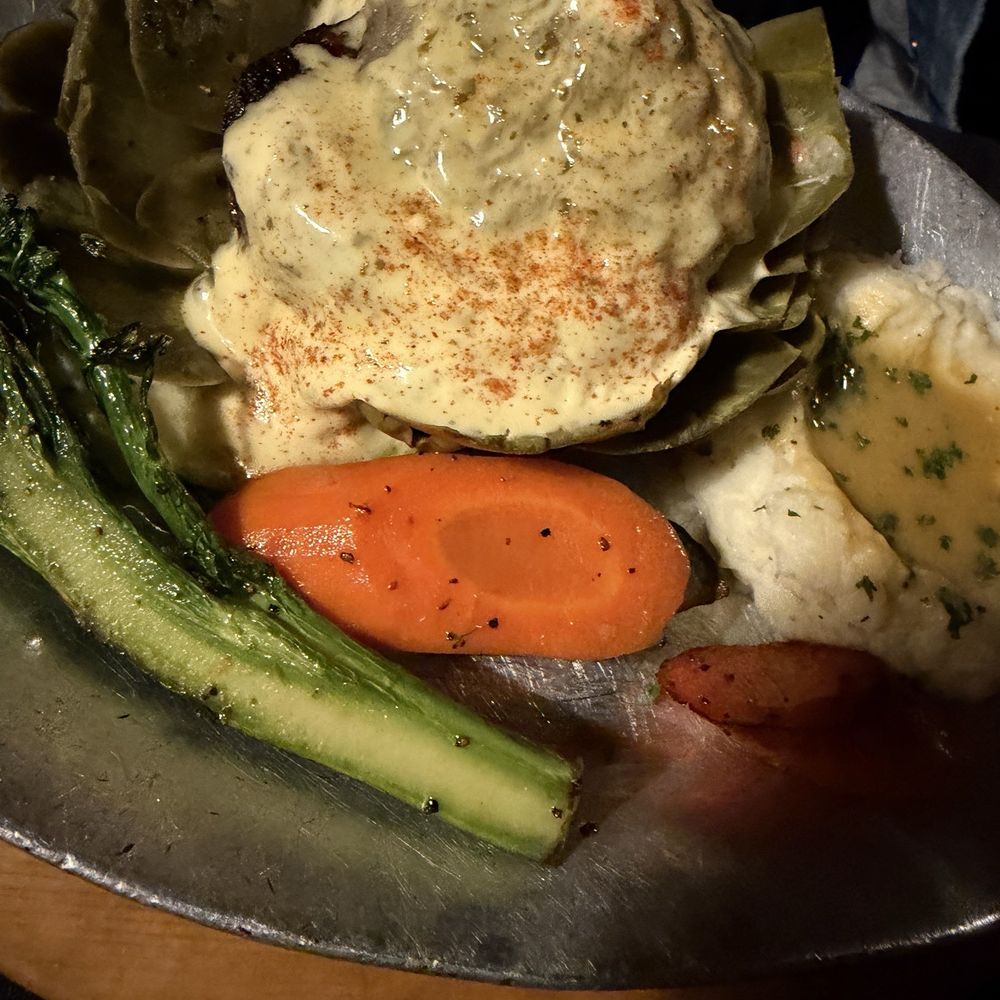 Antiquity Restaurant - Henry IV - Seafood Near Me - Albuquerque, New Mexico