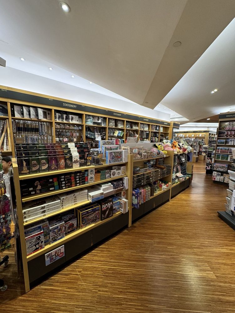 Kinokuniya