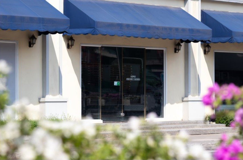 SKYLINE AWNING NJ 3817 Allwood Pl, Fair Lawn, New Jersey Awnings