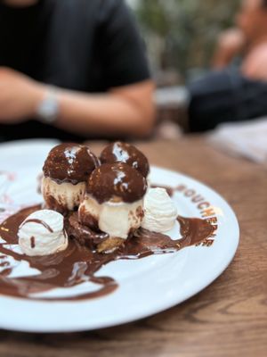 La Grande Boucherie by null