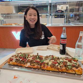 Vabbe Pizza - Combo pizza with Newark Chamber President Lily Mei - Pizza Near Me - Newark, California Vabbe Pizza - Combo pizza with Newark Chamber President Lily Mei - Pizza Near Me - Newark, California