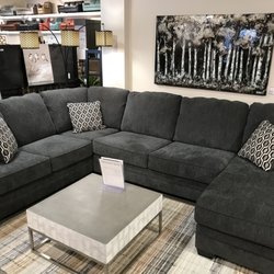 Dufresne Furniture - Showroom