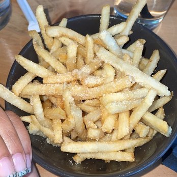Caffe Social - Truffle fries - American Near Me - Norwalk, Connecticut
