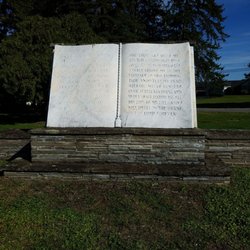 Chapel Lawn Memorial Park
