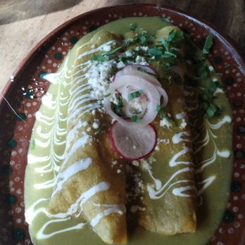 Rosa Madera - Verde enchiladas - Mexican Near Me - Sacramento, California Rosa Madera - Verde enchiladas - Mexican Near Me - Sacramento, California