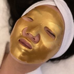 Allure Aesthetics - 24k Gold Mask