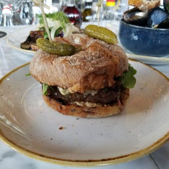 FlintCreek Cattle - HH Burger - New American Near Me - Seattle, Washington