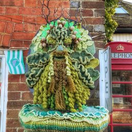 Yarn bomb