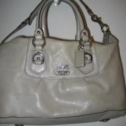 Ooh-La-La Boutique & Consignment