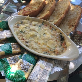 O. C. White's Restaurant - Crab and spinach dip - Seafood Near Me - St Augustine, Florida