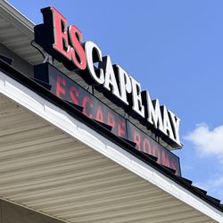 Escape May Escape Rooms