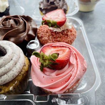 Sweet Tooth Cafe & Cakes - Strawberry Specialty Cupcake - Bakeries Near Me - Capitol Heights, Maryland