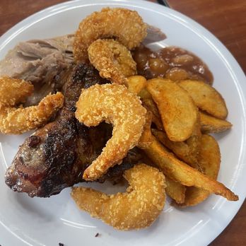 Golden Corral Buffet & Grill - Buffets Near Me - Pasadena, Texas