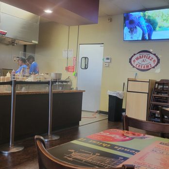 Wafflez-N-Creamz - Cooking area - Ice Cream & Frozen Yogurt Near Me - Humble, Texas