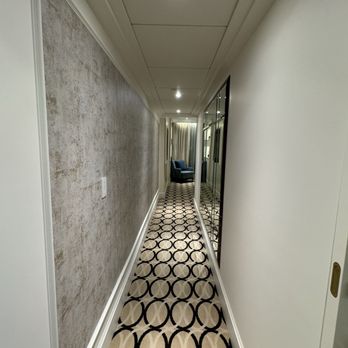 Azur Legacy Collection Hotel - Suite hallway - Hotels Near Me - Vancouver, British Columbia Azur Legacy Collection Hotel - Suite hallway - Hotels Near Me - Vancouver, British Columbia