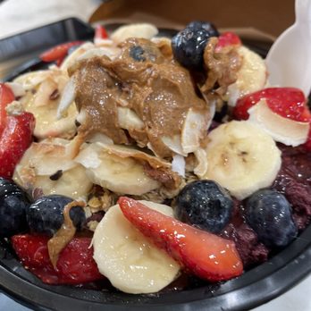 Twisted St. Cafe - Acai Bowl - Breakfast & Brunch Near Me - San Francisco, California